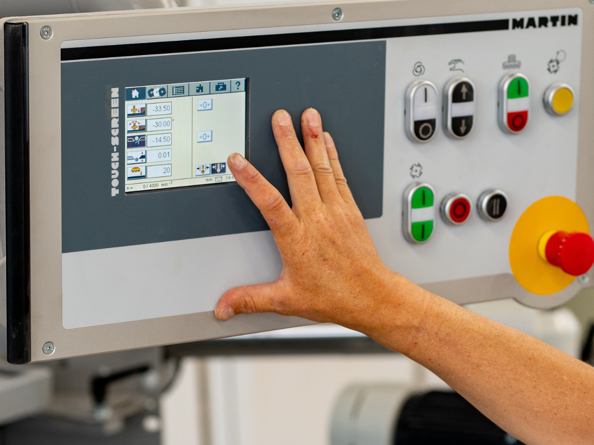 2 https://rosianexpress.agencybusiness.ro/wp-content/uploads/2024/07/2-2.png